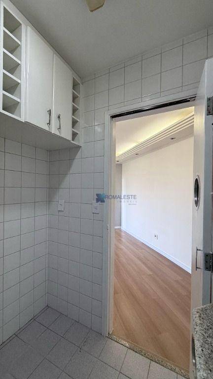 Apartamento à venda e aluguel com 2 quartos, 55m² - Foto 10