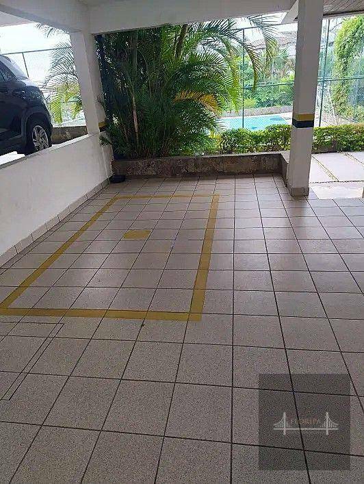 Apartamento à venda com 2 quartos, 75m² - Foto 18