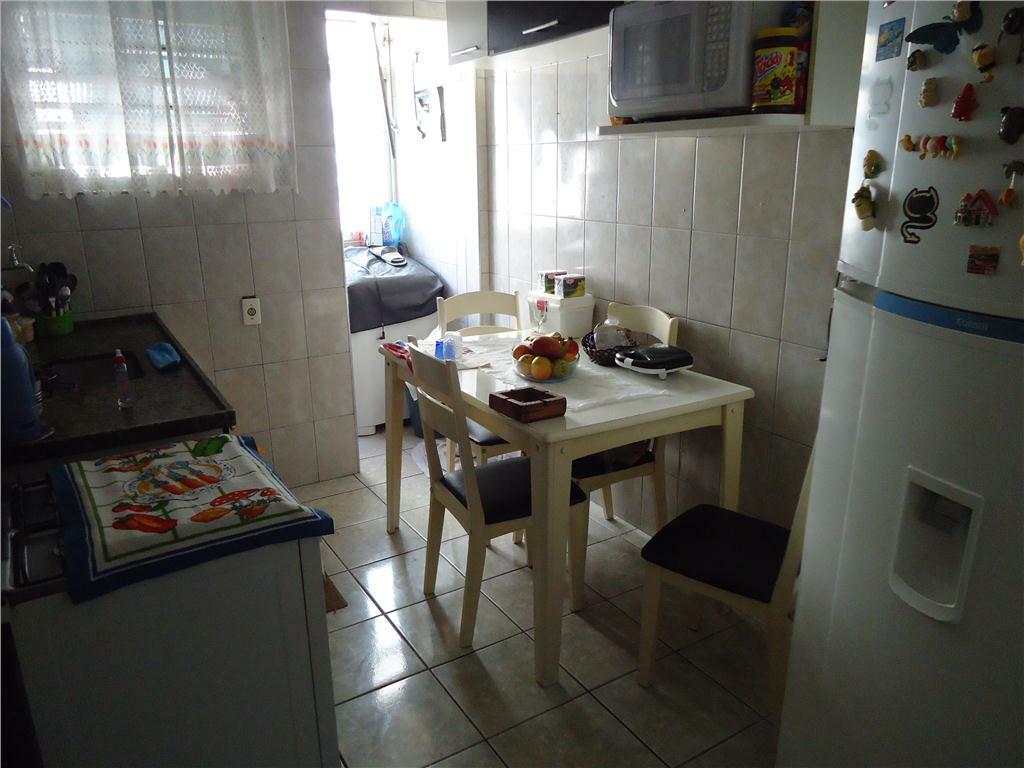 Apartamento à venda com 2 quartos, 78m² - Foto 7