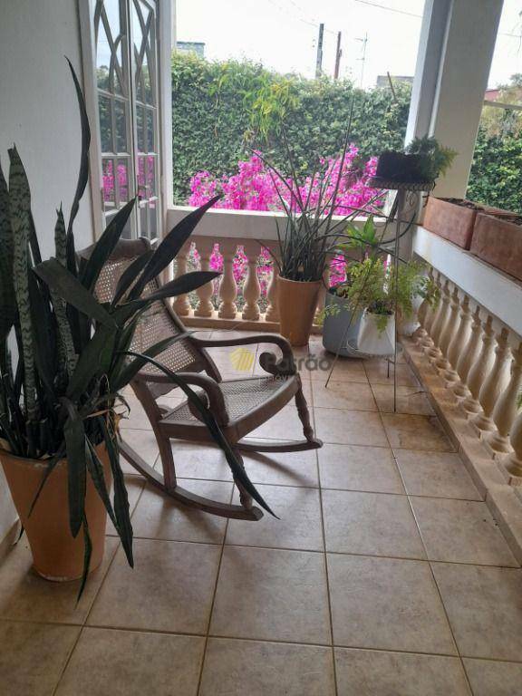 Casa à venda com 4 quartos, 400m² - Foto 49