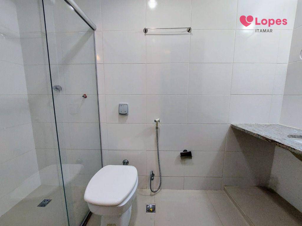 Apartamento para alugar com 3 quartos, 100m² - Foto 17