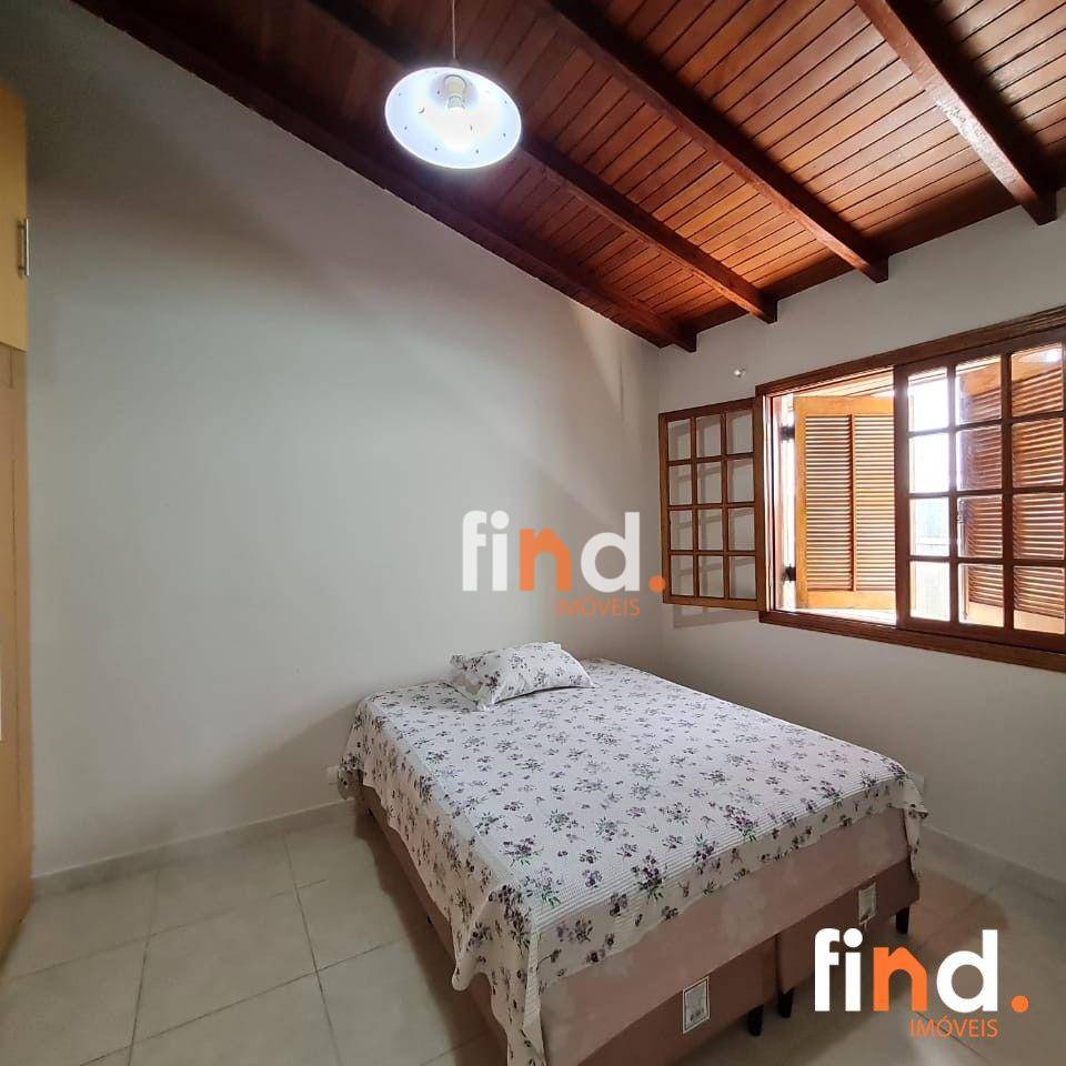 Casa de Condomínio à venda com 5 quartos, 270m² - Foto 15
