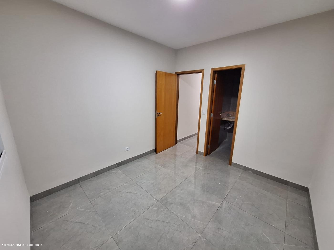 Casa à venda com 3 quartos, 180m² - Foto 9