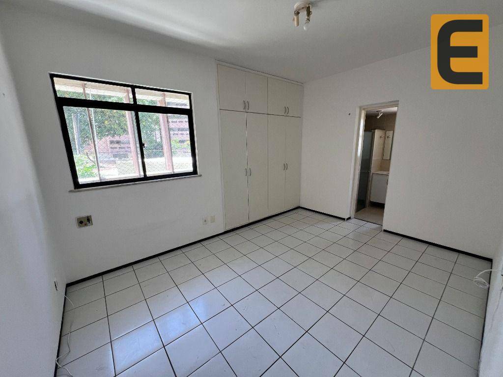 Apartamento à venda com 3 quartos, 170m² - Foto 12