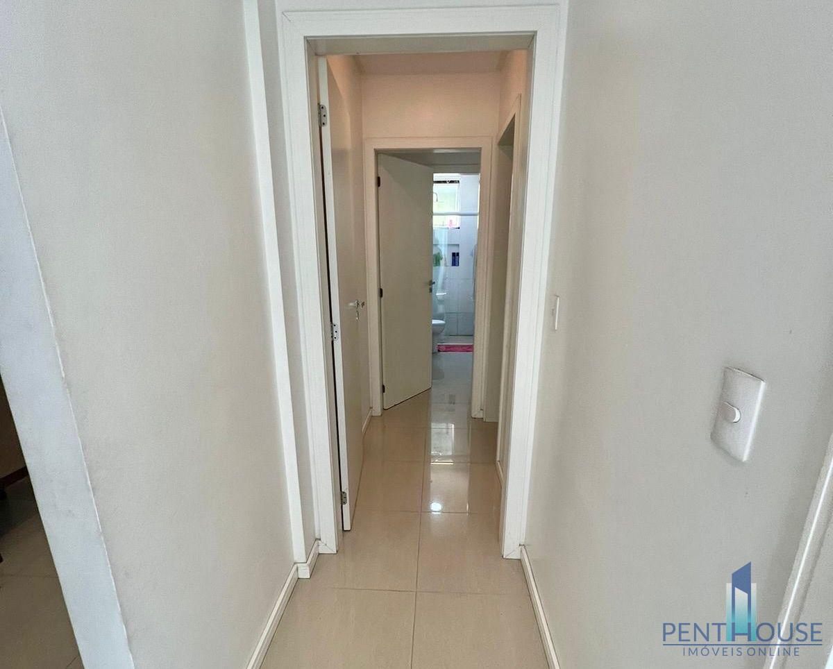 Apartamento à venda com 3 quartos, 140m² - Foto 11