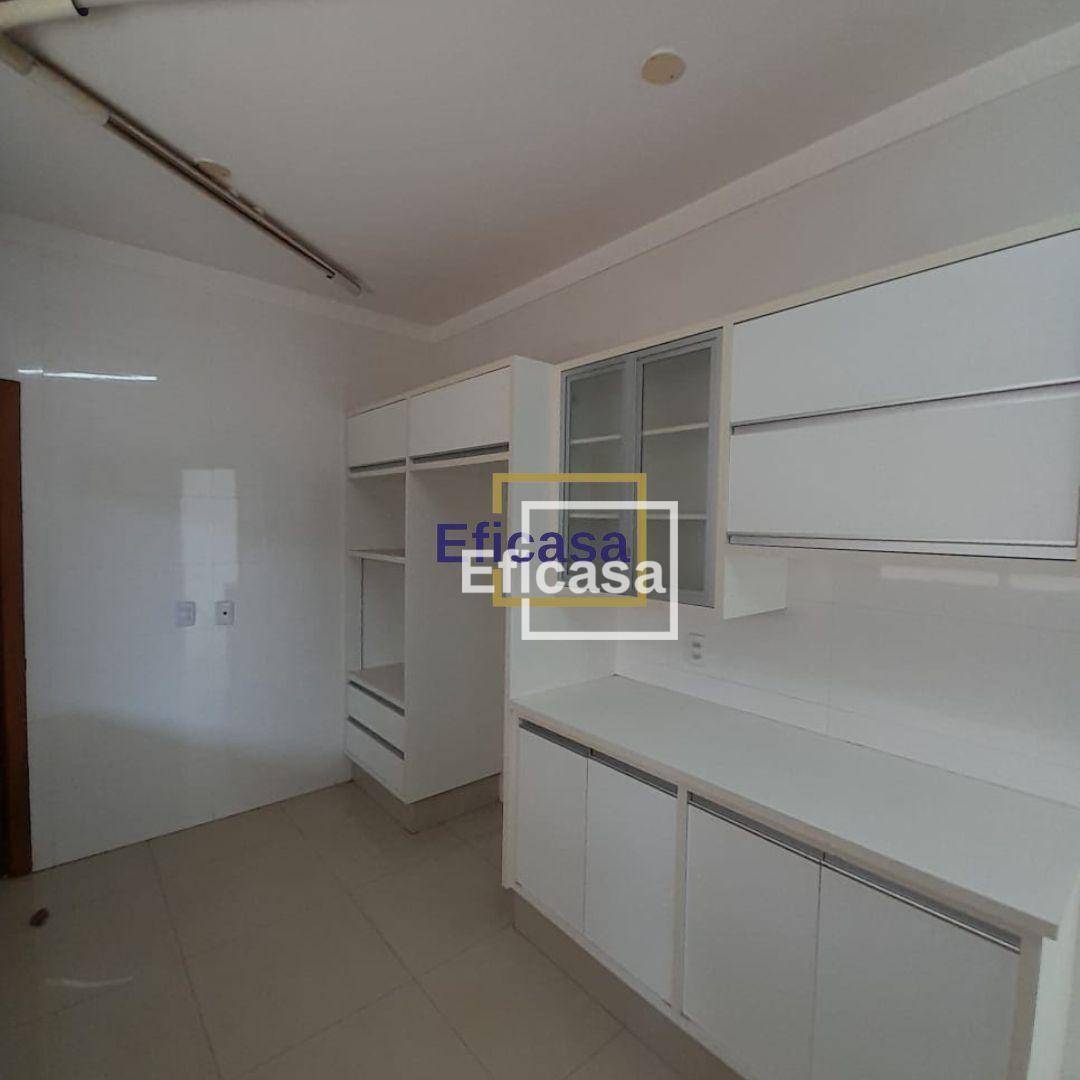 Casa de Condomínio para alugar com 3 quartos, 190m² - Foto 5