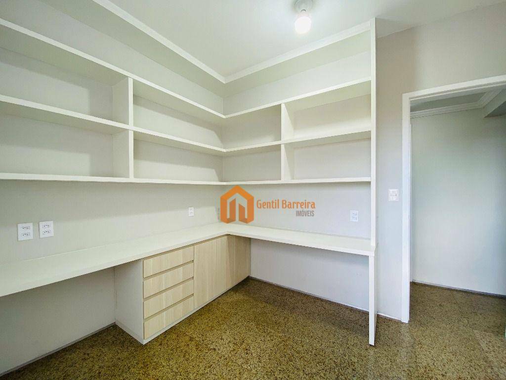 Apartamento à venda com 4 quartos, 174m² - Foto 57