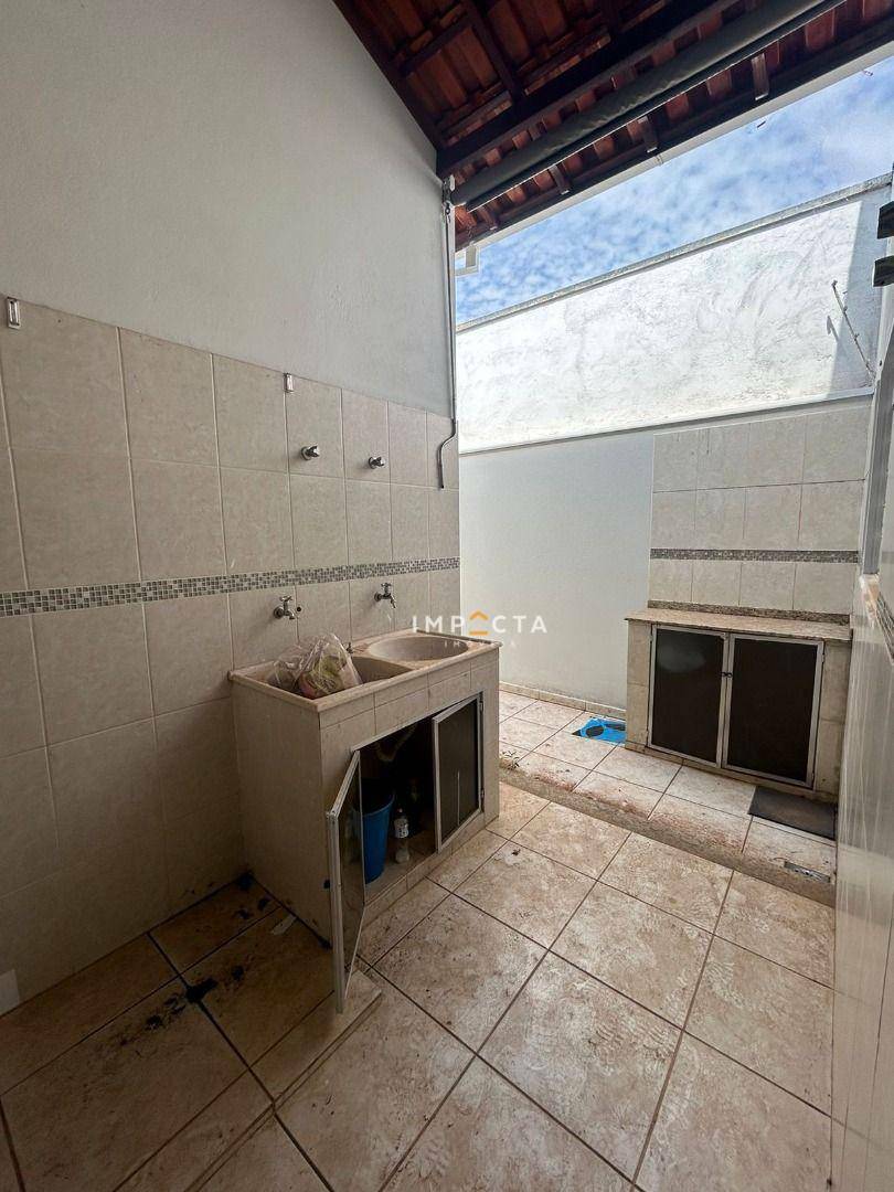 Casa à venda com 3 quartos, 156m² - Foto 17