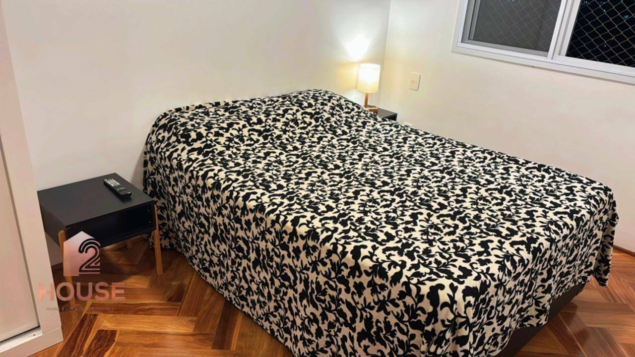 Apartamento à venda com 2 quartos, 67m² - Foto 4