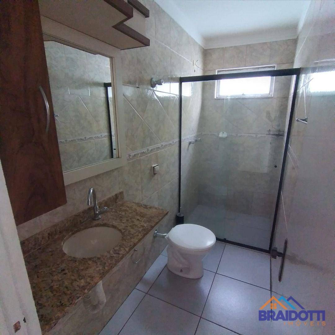 Casa à venda com 3 quartos, 90m² - Foto 12