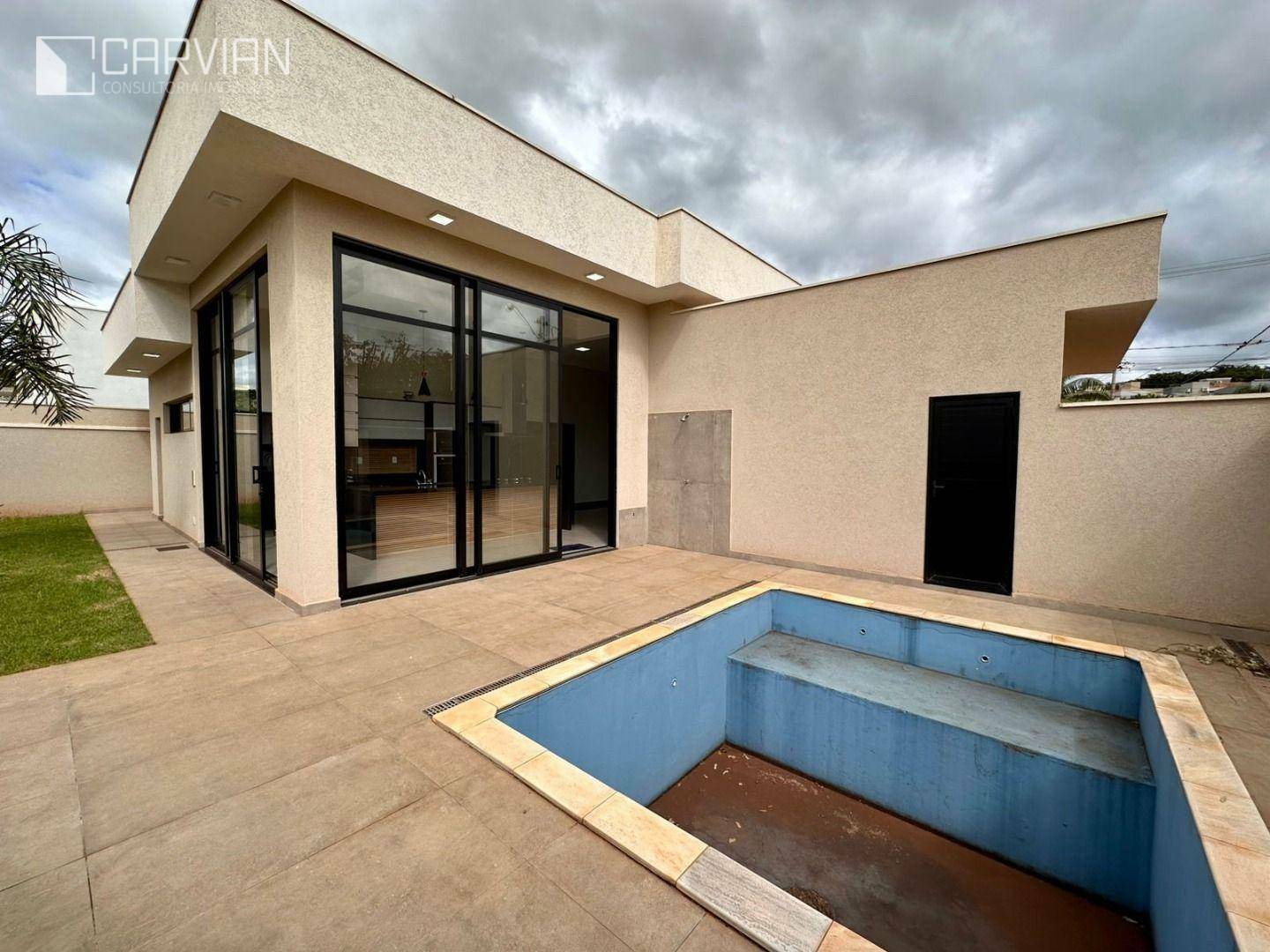 Casa de Condomínio à venda com 3 quartos, 196m² - Foto 4