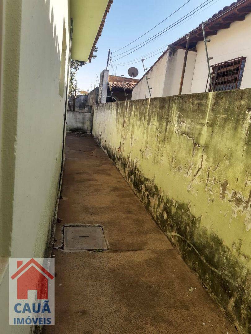 Casa à venda com 4 quartos, 150m² - Foto 25