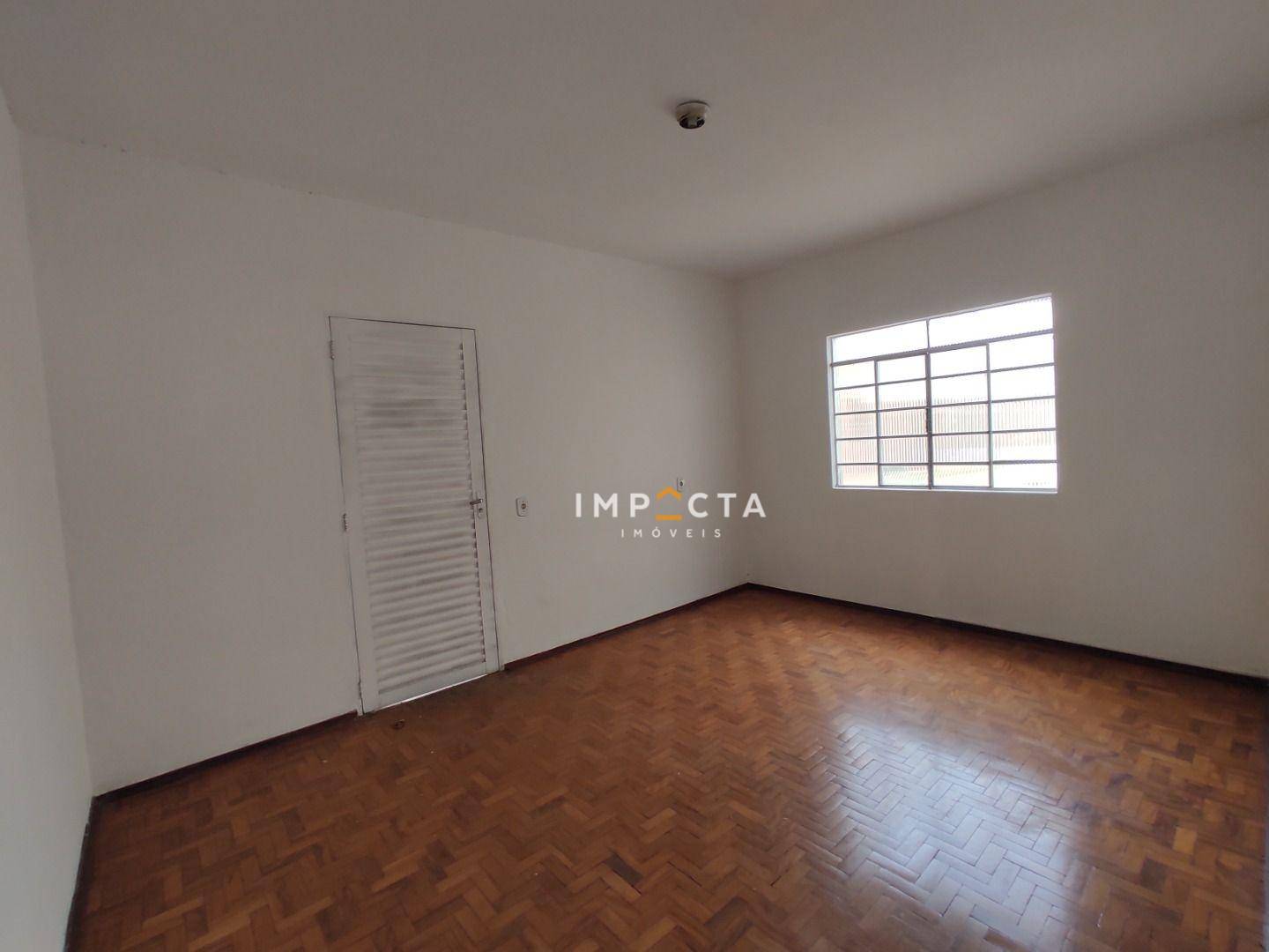 Casa à venda com 4 quartos, 186m² - Foto 12