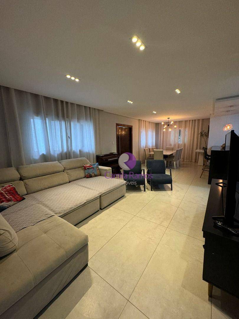 Sobrado à venda com 4 quartos, 300m² - Foto 4