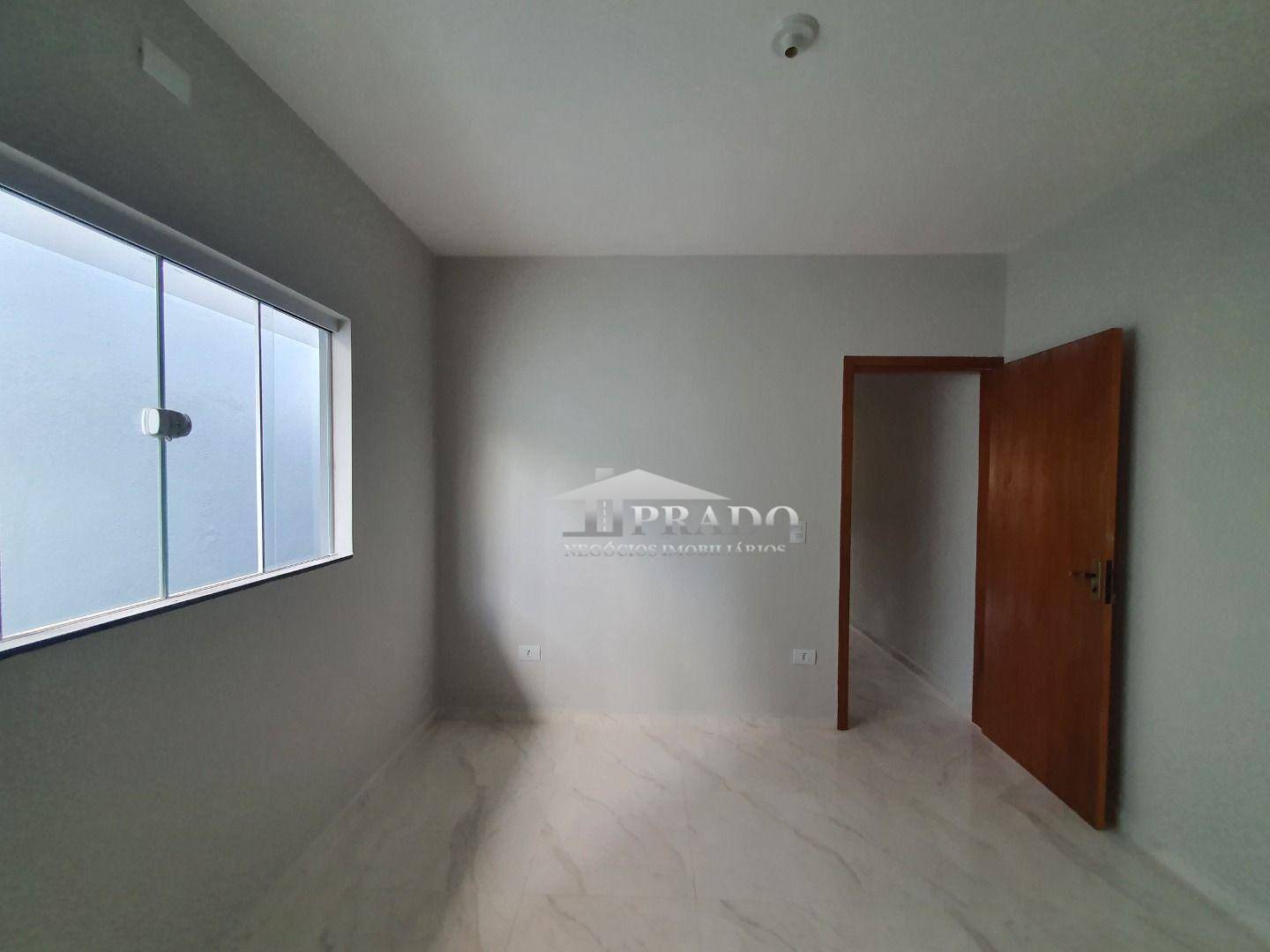 Casa à venda com 2 quartos, 61m² - Foto 14