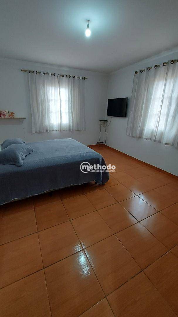 Casa à venda com 3 quartos, 250m² - Foto 14