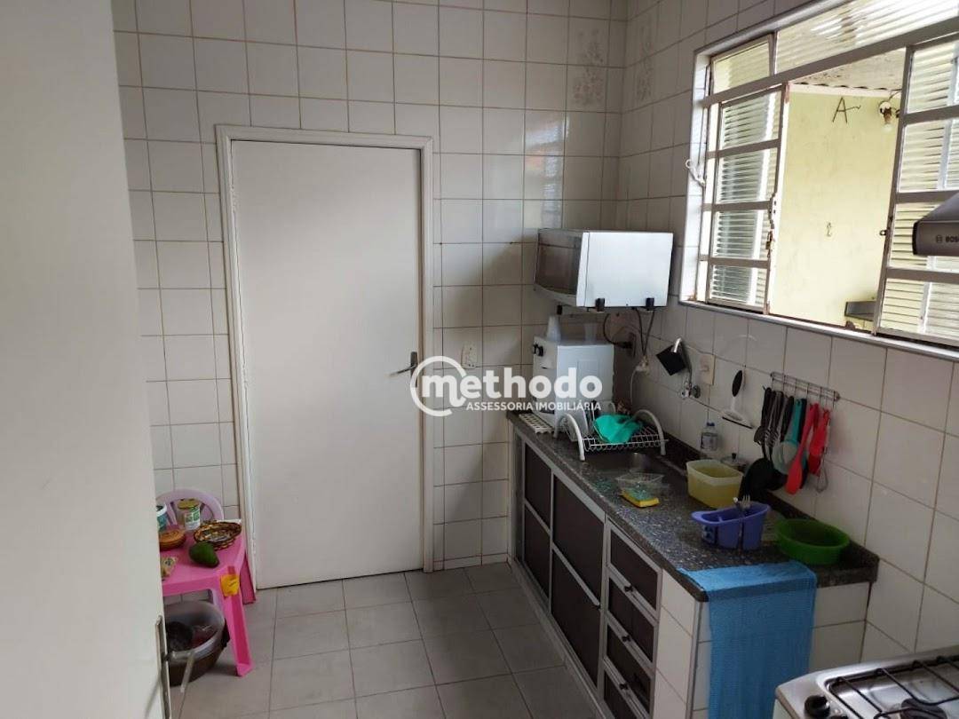 Casa à venda com 2 quartos, 240m² - Foto 19