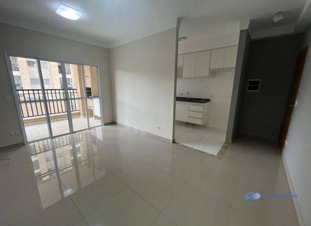 Apartamento à venda com 3 quartos, 80m² - Foto 7