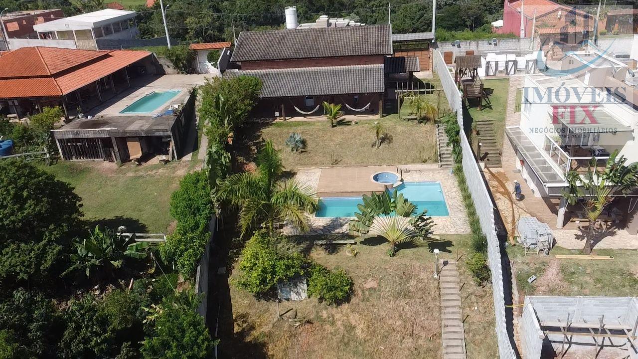 Chácara à venda com 4 quartos, 250m² - Foto 3