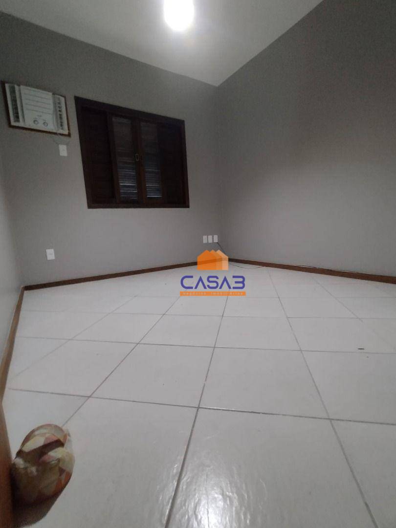 Casa à venda com 2 quartos, 84m² - Foto 9