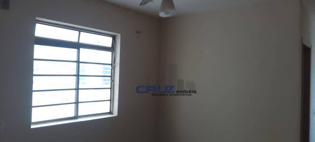 Apartamento para alugar com 2 quartos, 42m² - Foto 6