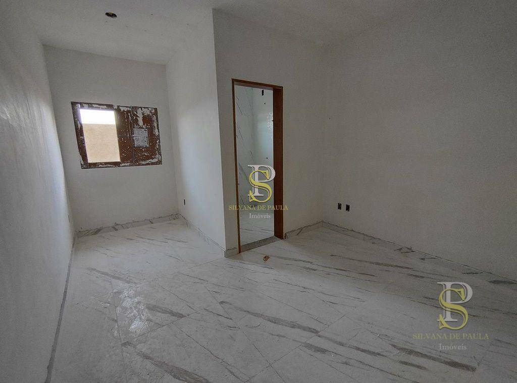 Casa à venda com 3 quartos, 100m² - Foto 19