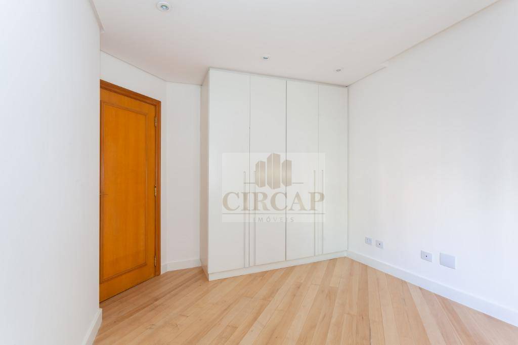 Apartamento à venda e aluguel com 4 quartos, 220m² - Foto 30