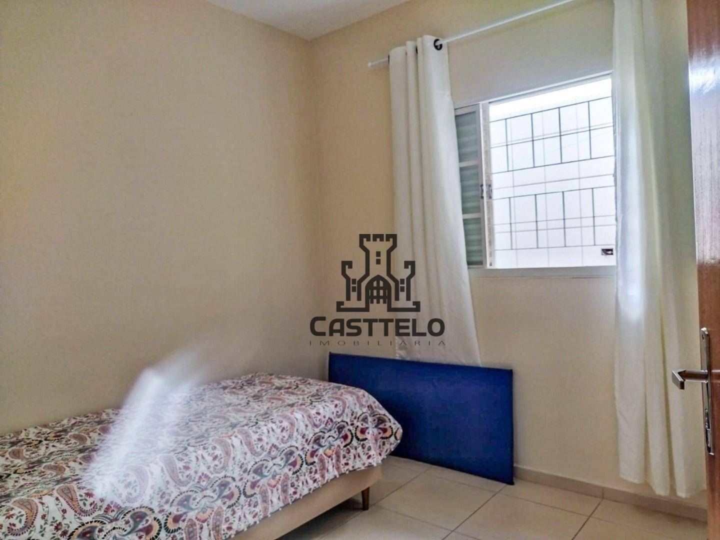 Casa à venda com 3 quartos, 80m² - Foto 7