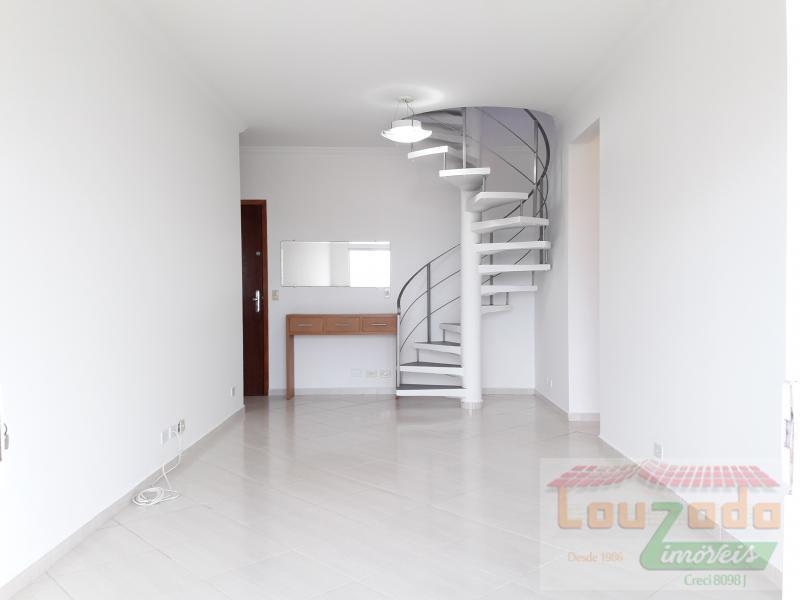 Apartamento à venda com 2 quartos, 142m² - Foto 2