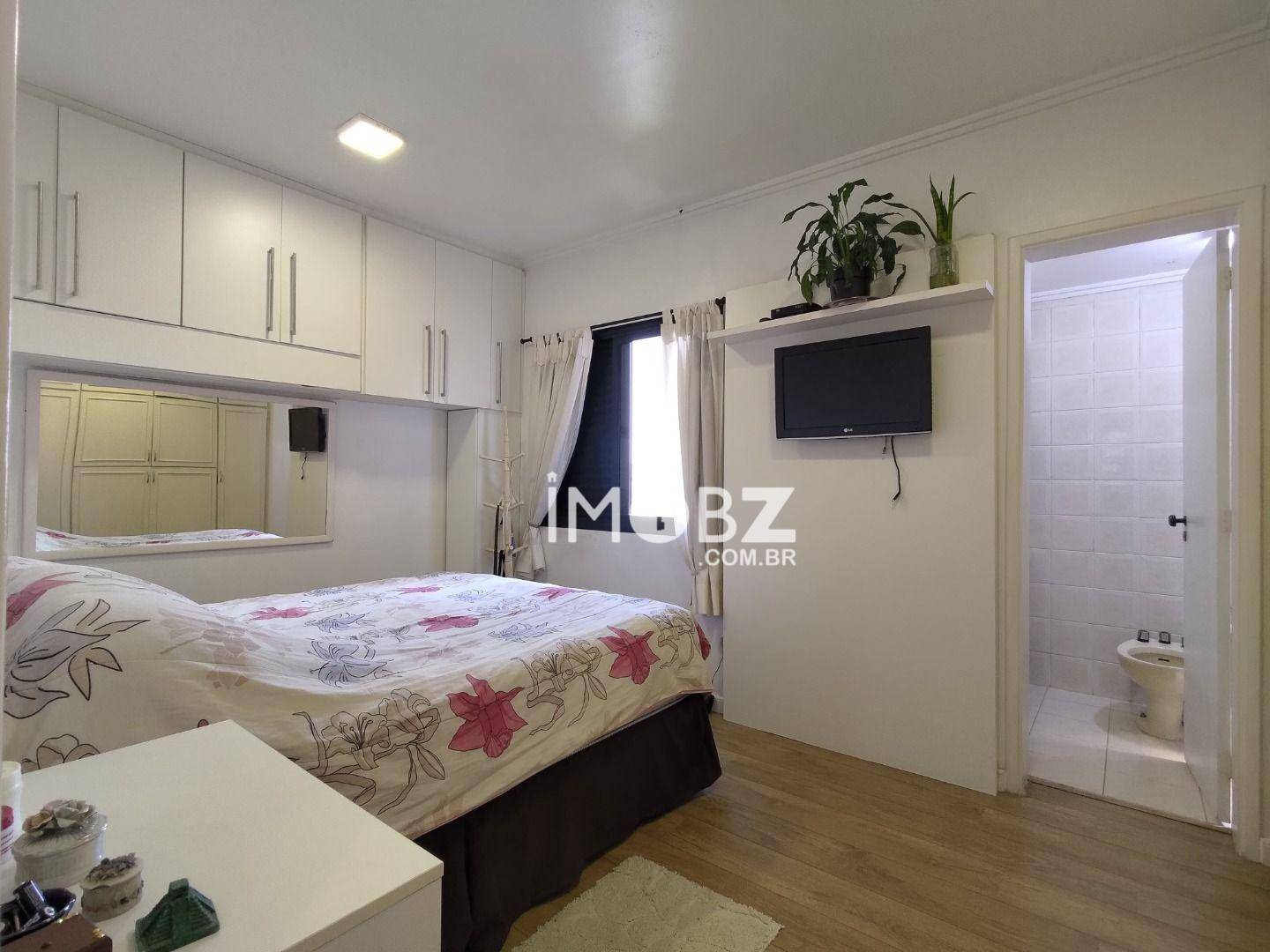 Apartamento à venda com 3 quartos, 95m² - Foto 14