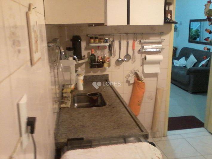 Apartamento à venda com 3 quartos, 87m² - Foto 11