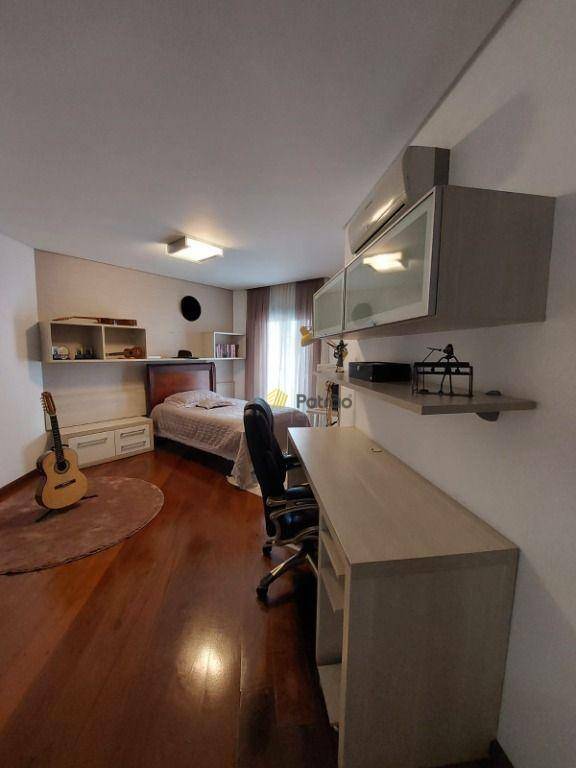 Apartamento à venda e aluguel com 4 quartos, 225m² - Foto 16