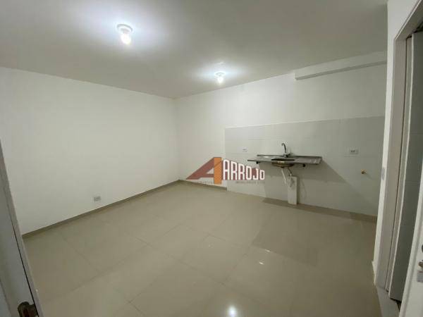 Apartamento à venda com 1 quarto, 40m² - Foto 5