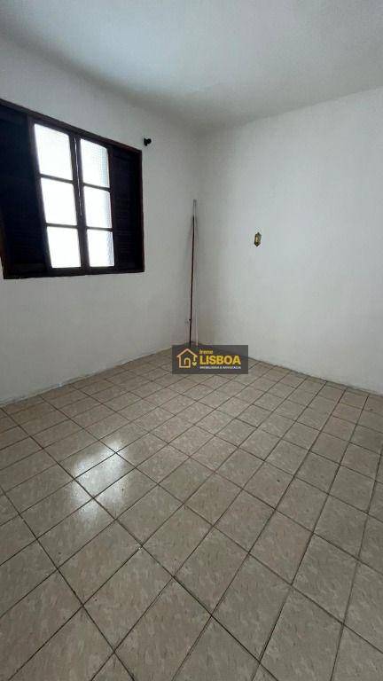 Casa para alugar com 3 quartos, 100m² - Foto 16