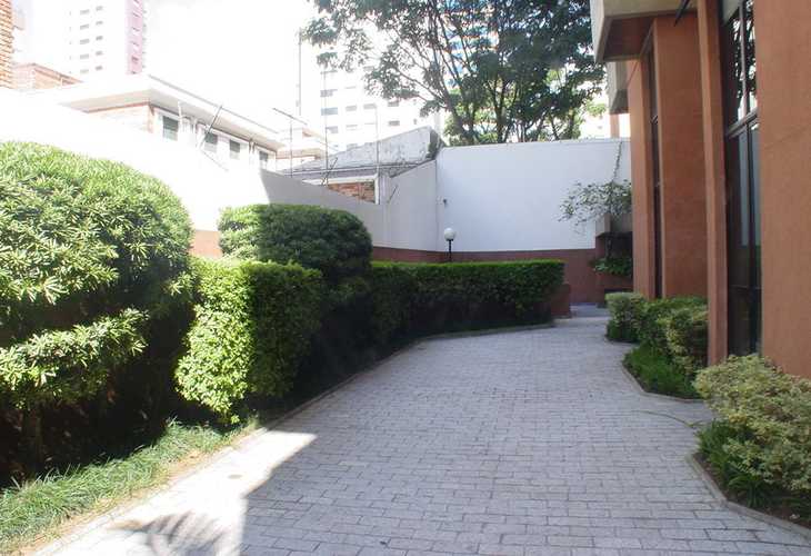 Apartamento à venda com 3 quartos, 200m² - Foto 2