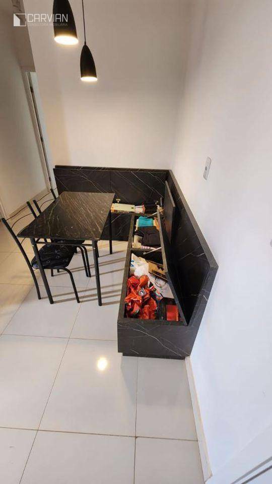 Apartamento à venda com 2 quartos, 67m² - Foto 14