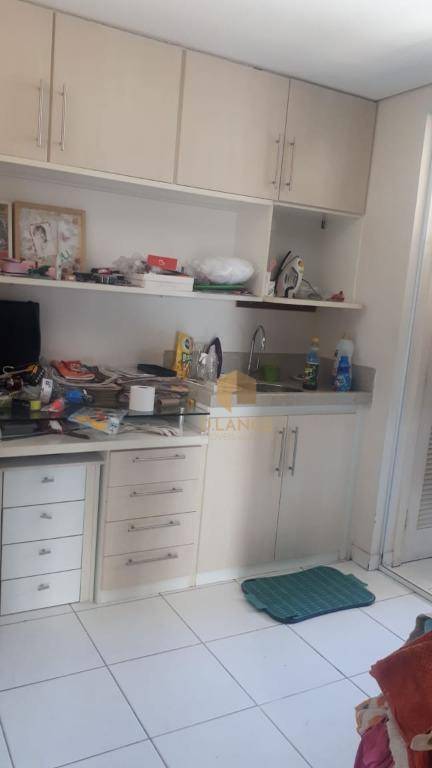 Apartamento à venda com 3 quartos, 272m² - Foto 36