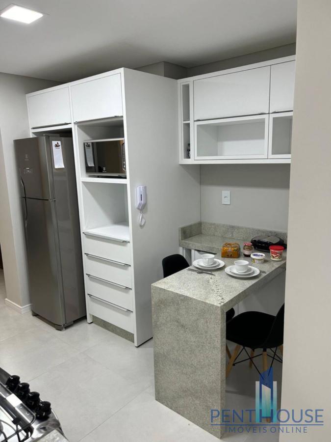 Apartamento à venda com 3 quartos, 111m² - Foto 13