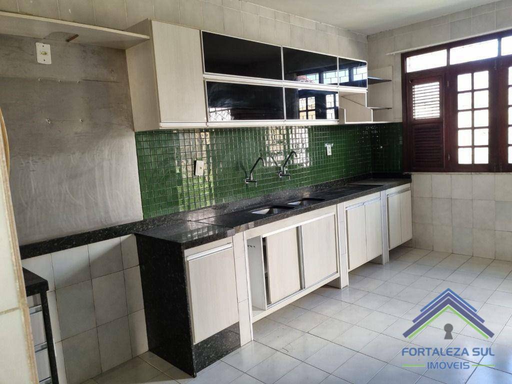 Casa à venda com 4 quartos, 281m² - Foto 19