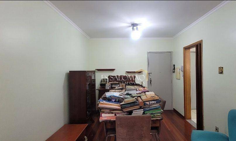 Apartamento à venda com 2 quartos, 80m² - Foto 4