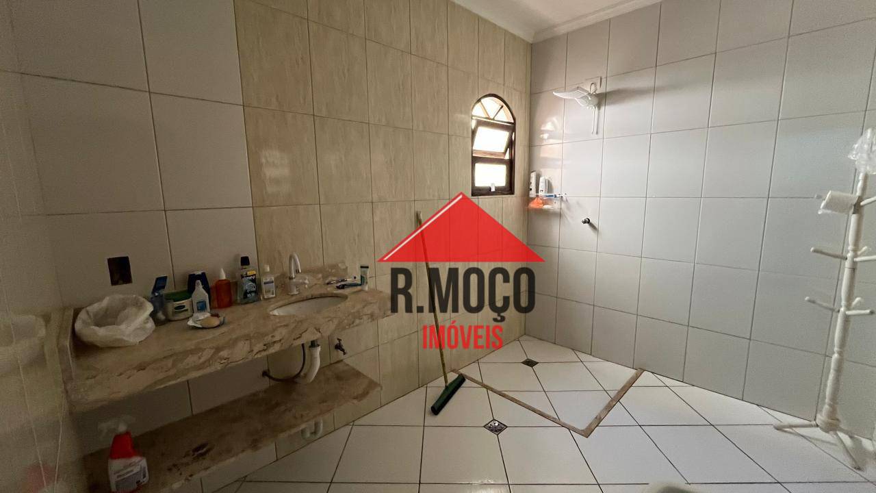 Sobrado para alugar com 3 quartos, 180m² - Foto 18