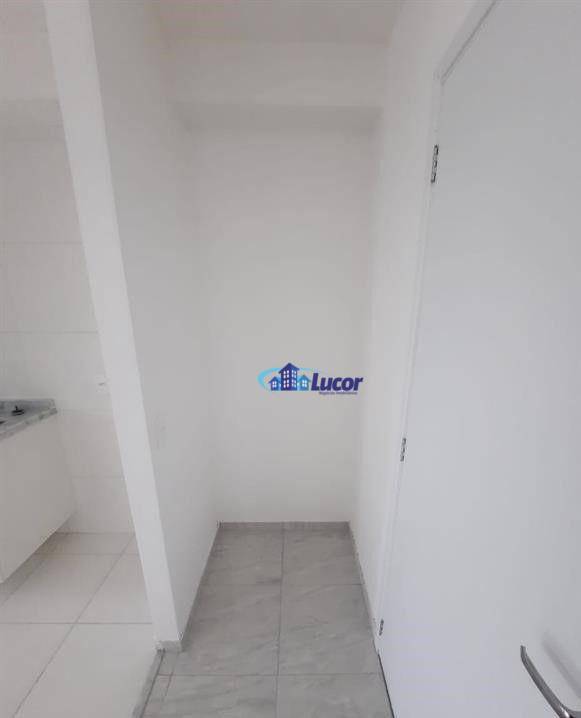 Apartamento à venda e aluguel com 3 quartos, 66m² - Foto 2