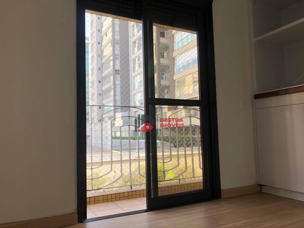 Apartamento à venda e aluguel com 3 quartos, 102m² - Foto 20