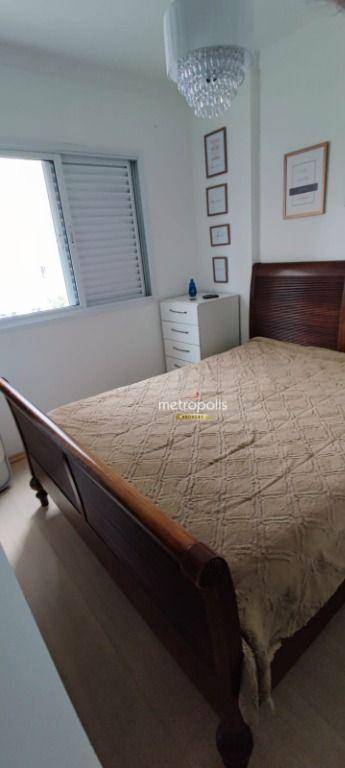 Apartamento à venda com 2 quartos, 70m² - Foto 17