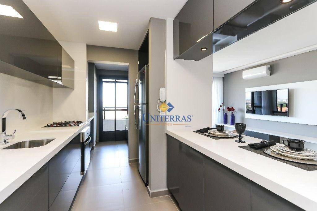 Apartamento à venda com 3 quartos, 111m² - Foto 7