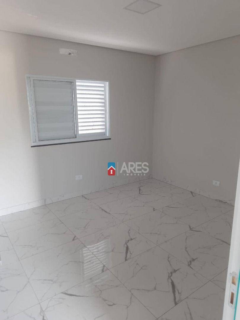 Casa à venda com 3 quartos, 192m² - Foto 16