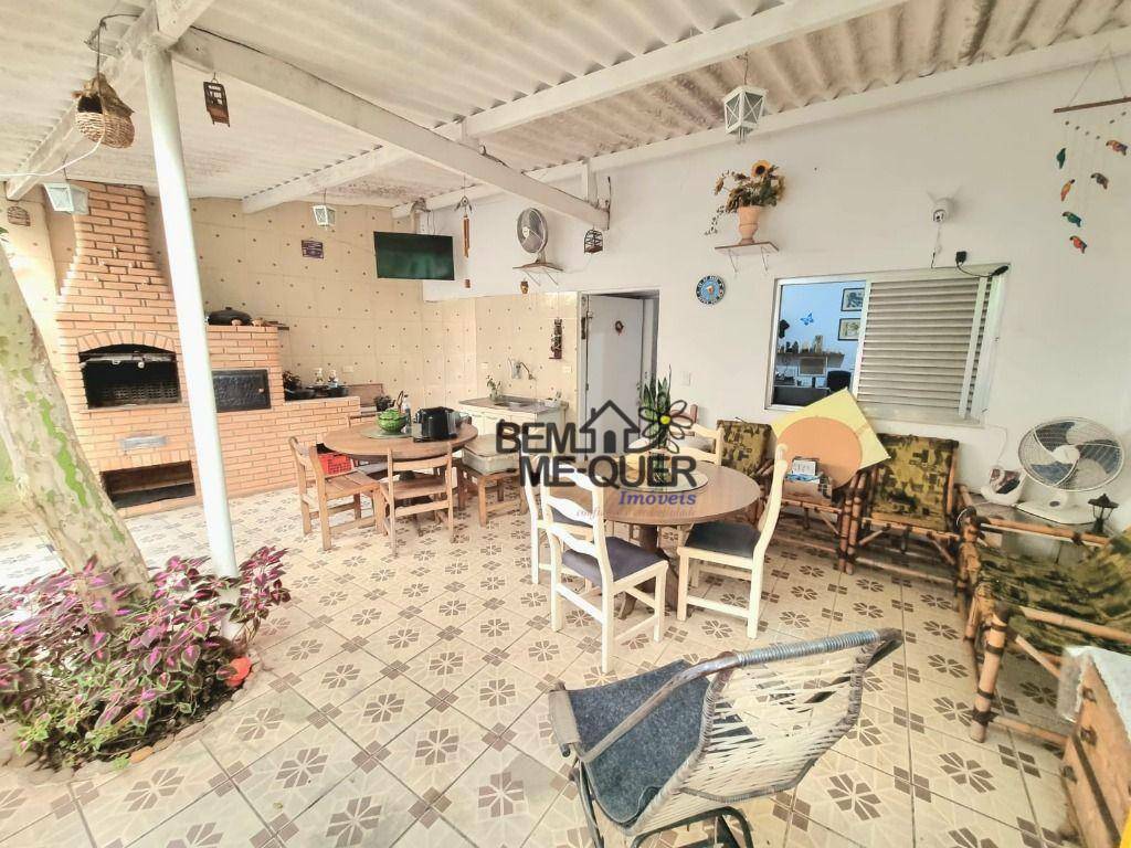 Casa à venda com 3 quartos, 180m² - Foto 6