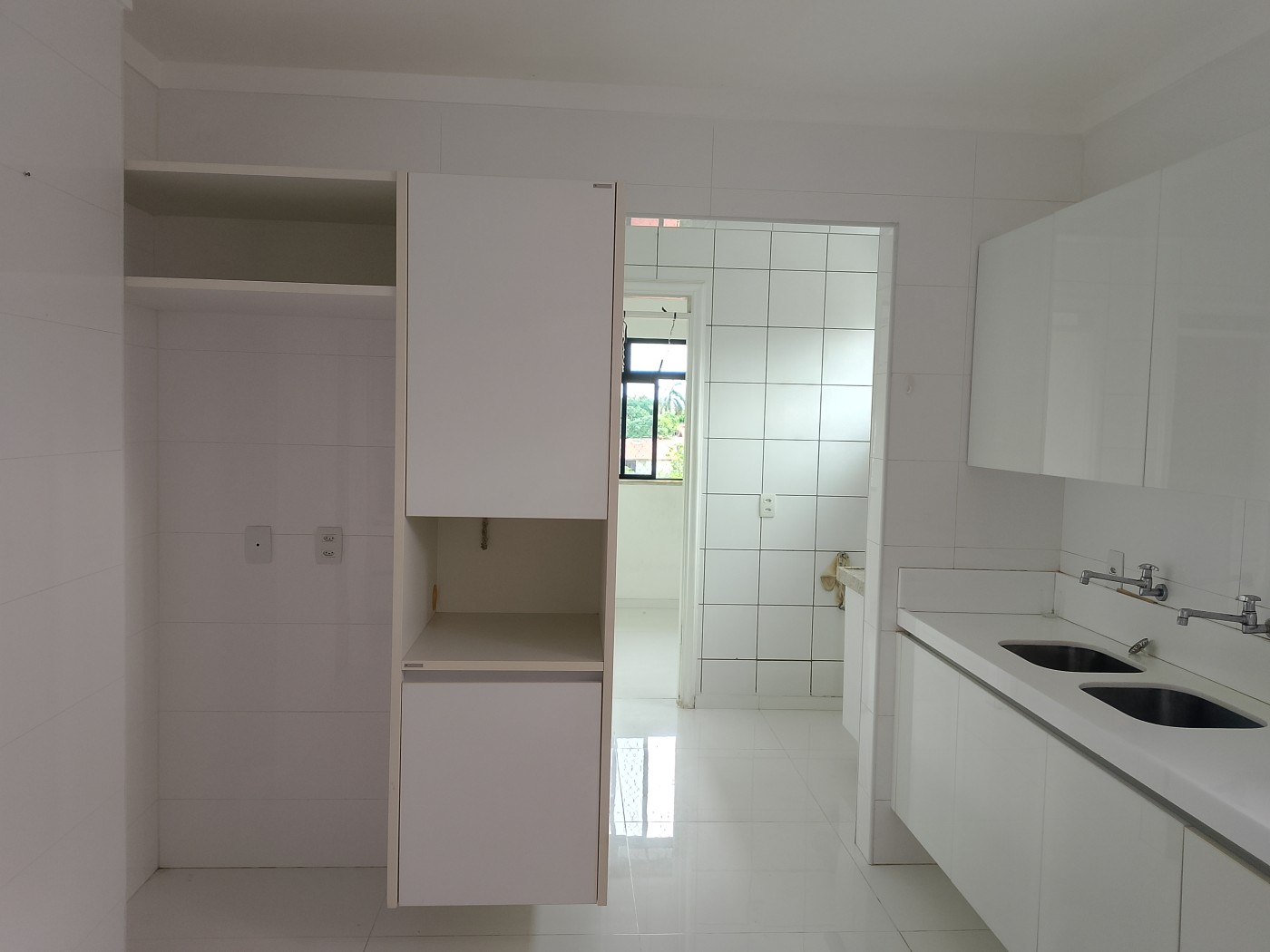 Apartamento à venda com 3 quartos, 146m² - Foto 7