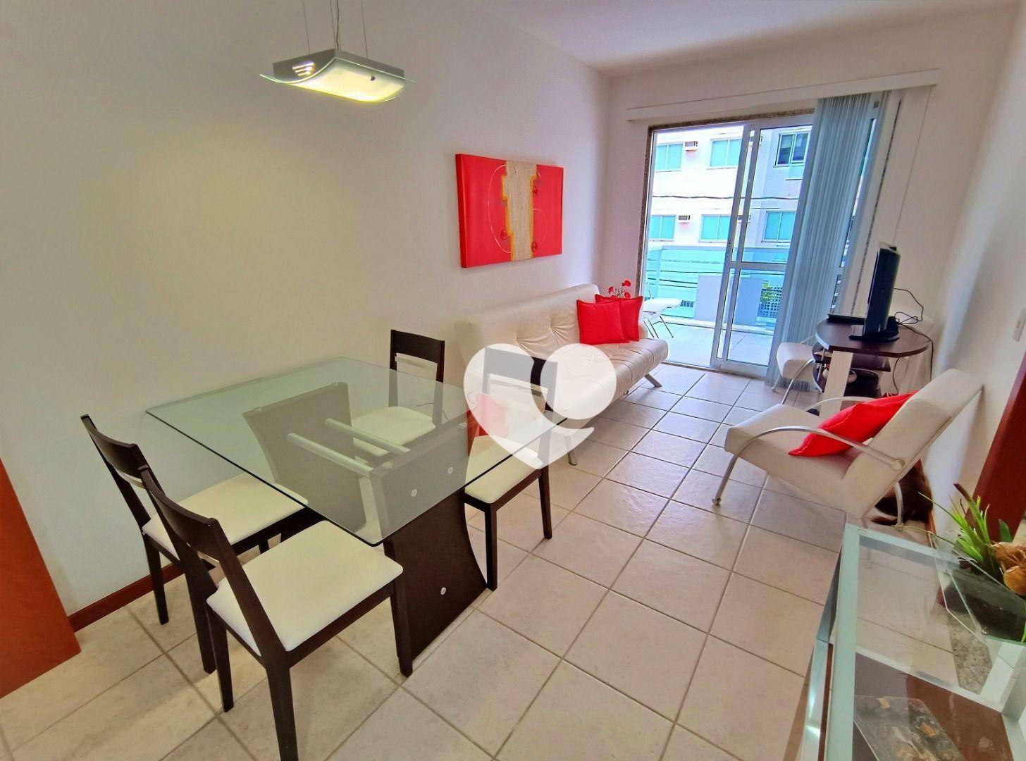 Apartamento à venda com 2 quartos, 70m² - Foto 10