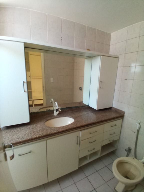 Apartamento à venda com 4 quartos, 134m² - Foto 11